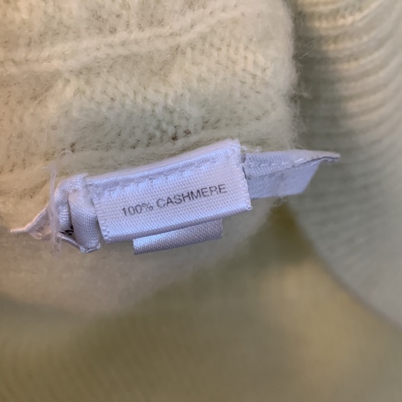 Banana Milk Ann Taylor Cashmere Sweater Sz L - Picture 4 of 5